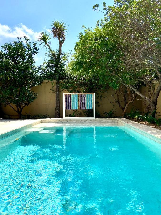 Bed and Breakfast Le Gabriel Claviers Exterior foto
